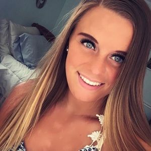 Meet your Posher, Alissa